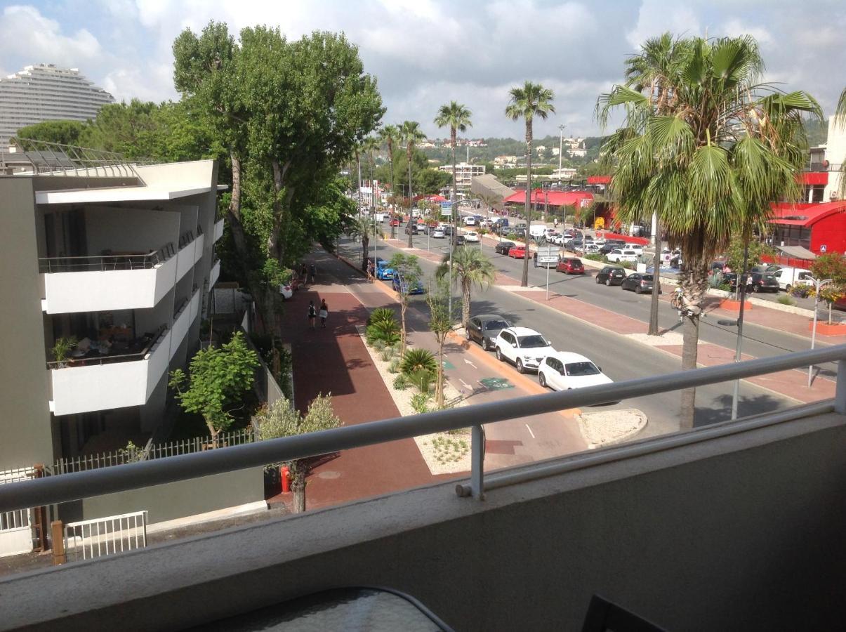 F2 Immeuble Les Pieds Dans L'Eau Apartment Villeneuve-Loubet Exterior photo